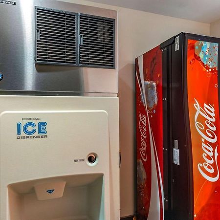 Sleep Inn Henderson I-85 Экстерьер фото