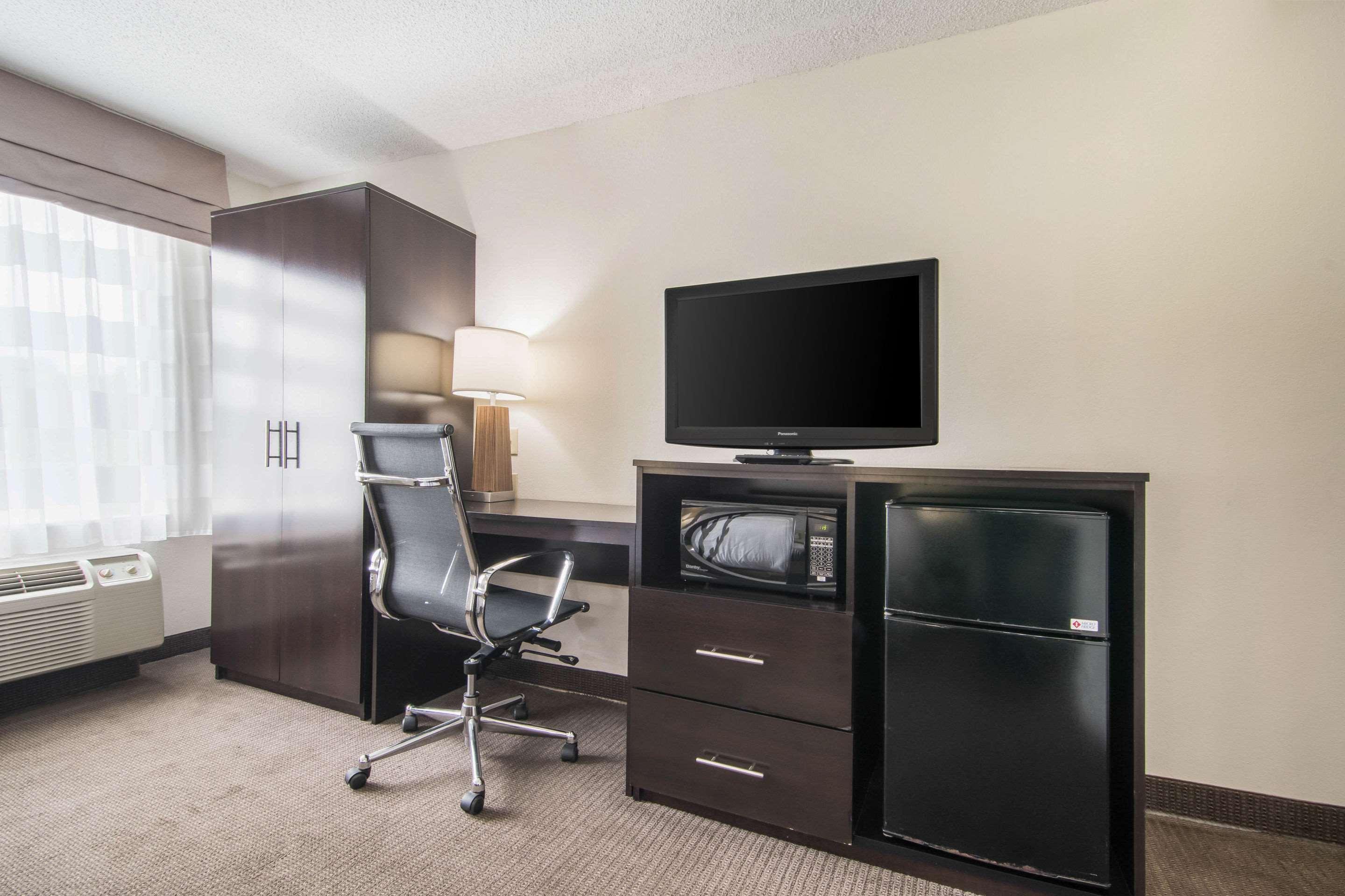 Sleep Inn Henderson I-85 Экстерьер фото