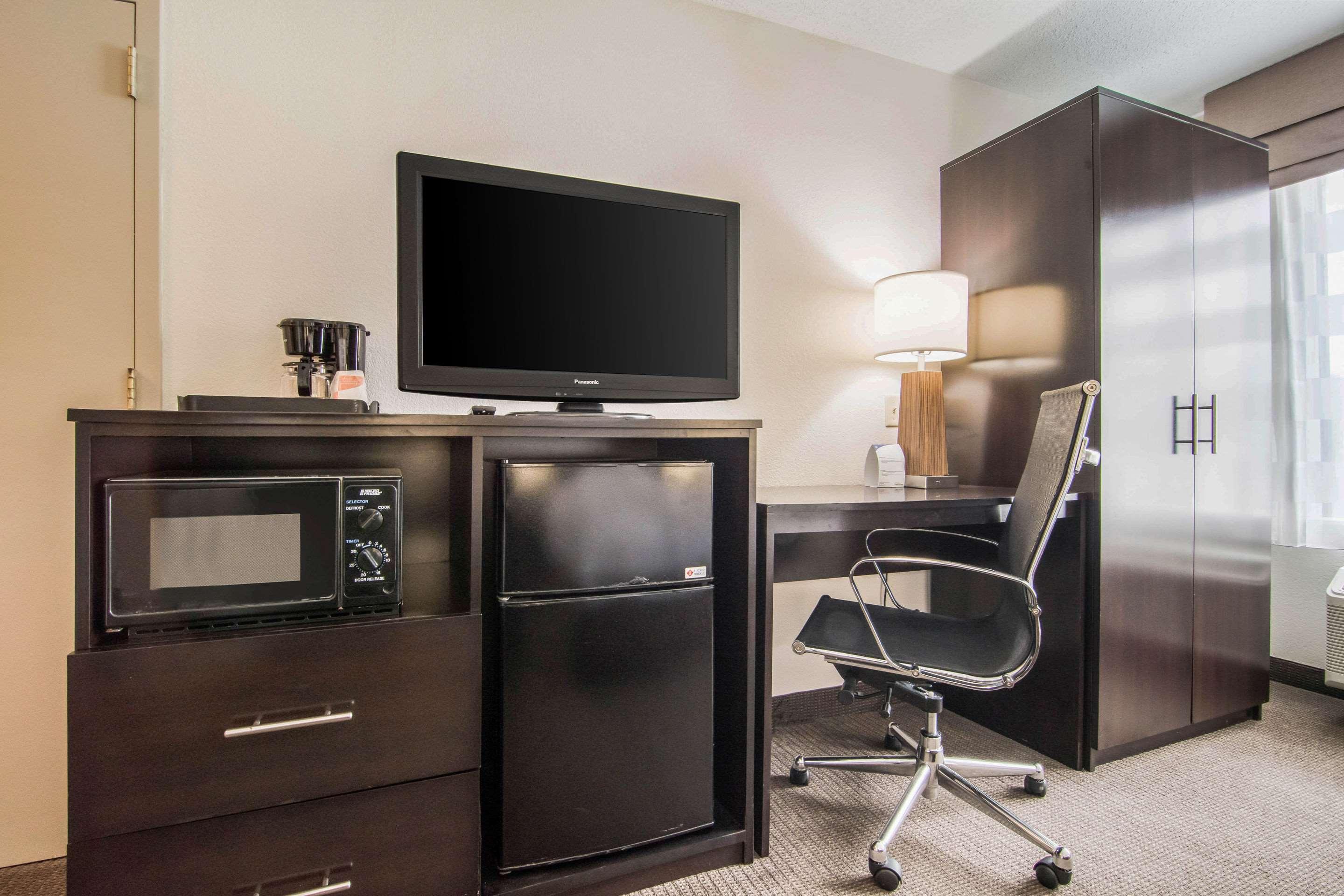 Sleep Inn Henderson I-85 Экстерьер фото