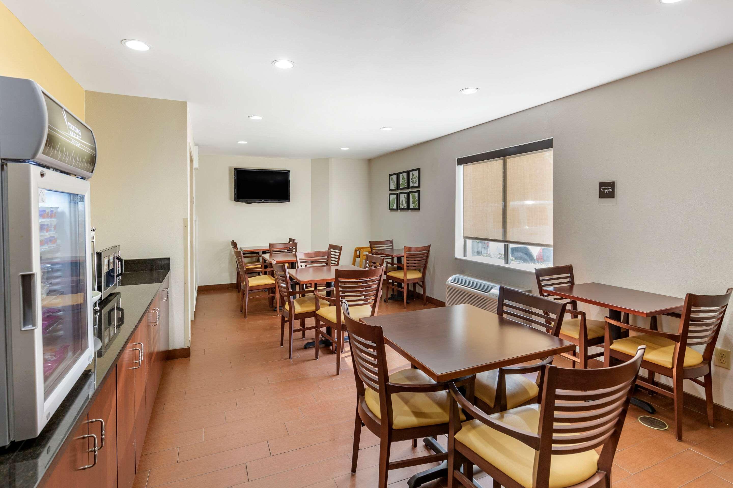 Sleep Inn Henderson I-85 Экстерьер фото
